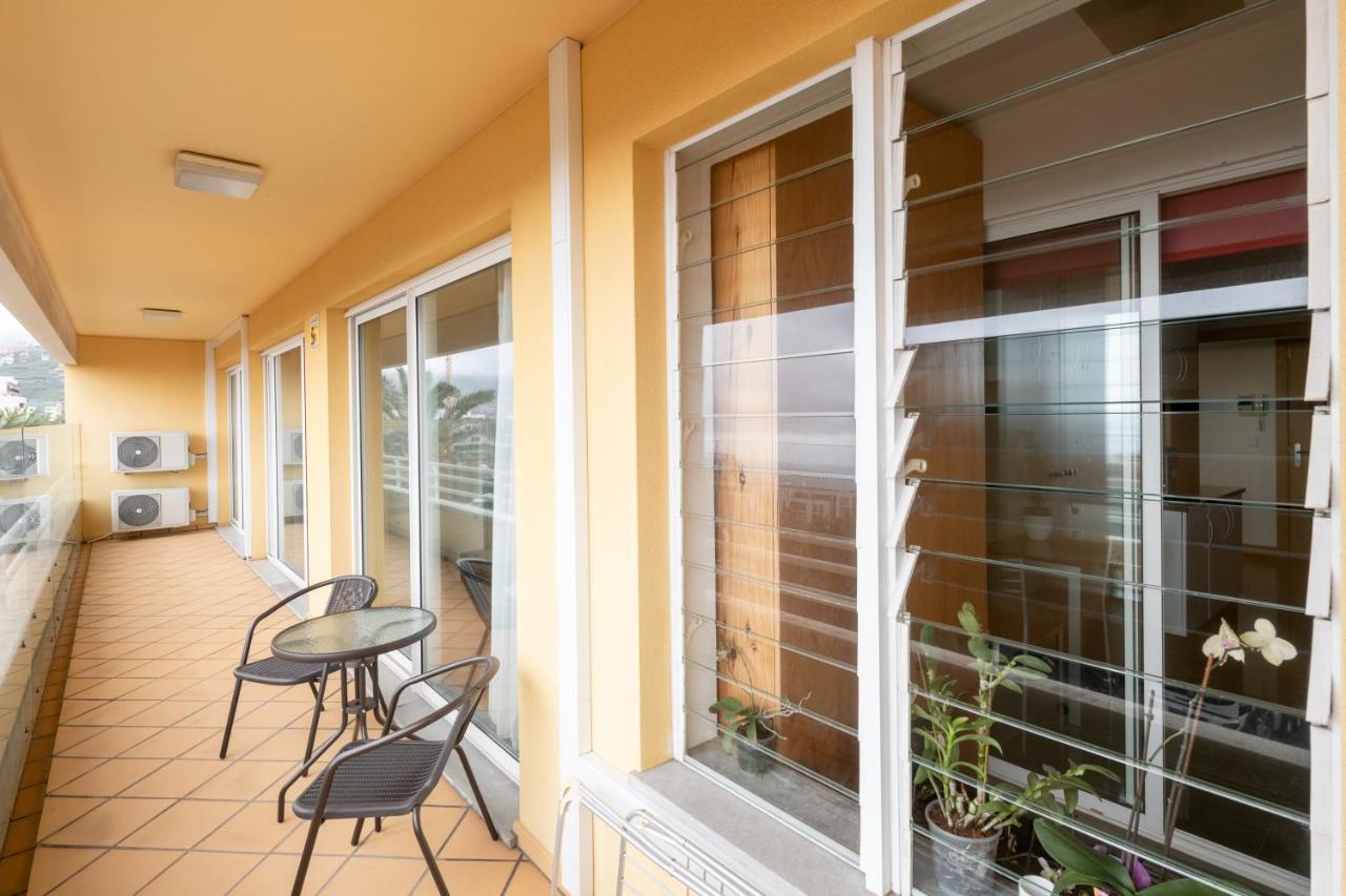 Apartamento By The Sea II - Calmo Com Piscina E Vista Mar. Funchal  Exterior foto